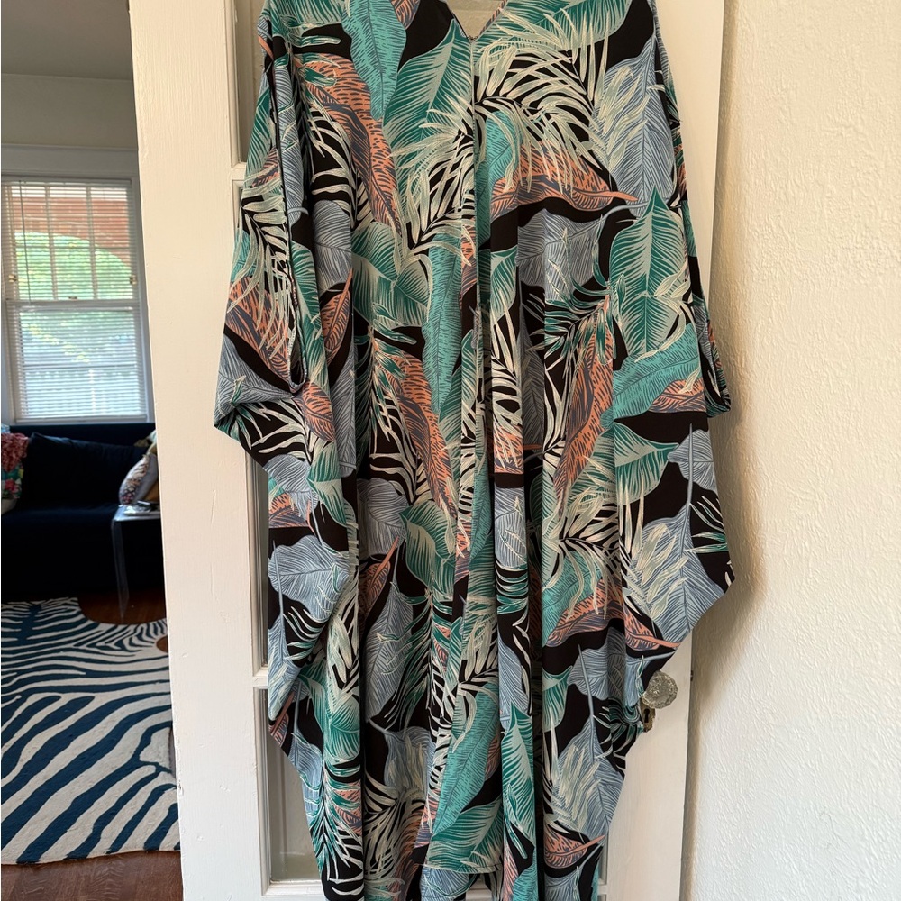 Jennafer Grace Caftan Maxi Dress - Picture 6 of 9